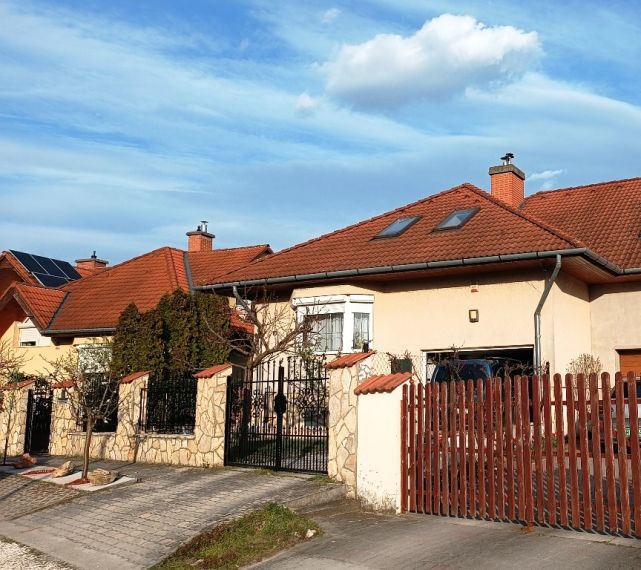 Eladó ház Vác 